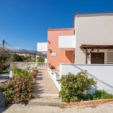 Apartment Iliada