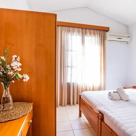 Apartment Iliada *